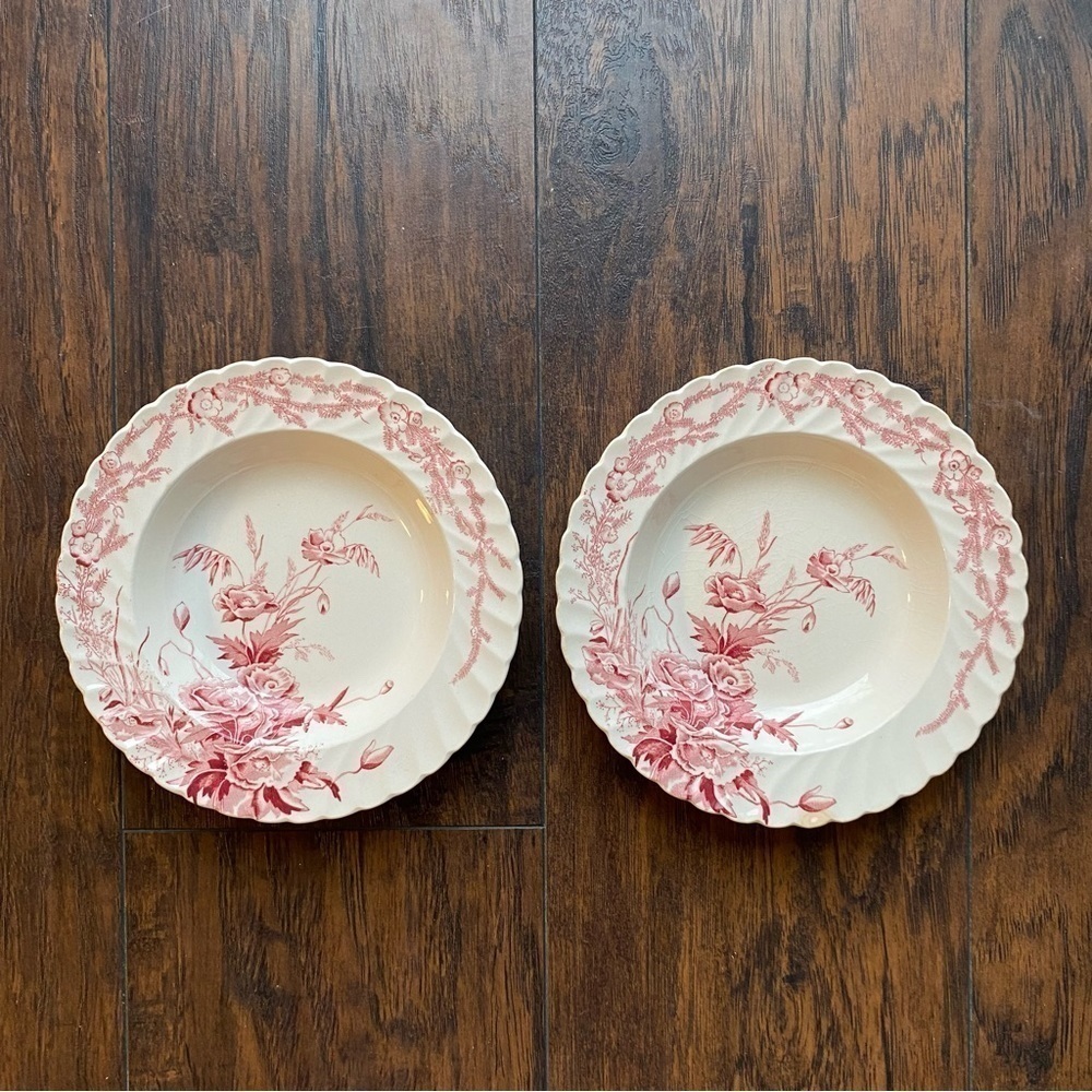 Royal Staffordshire Clarice Cliff Harvest 8" Bowl
